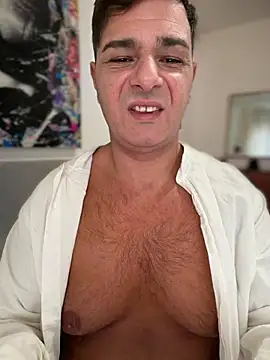 SecretlyDD online show from 04/22/26, 12:07