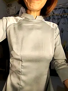 Lucy limon online show from 09/17/25, 10:11