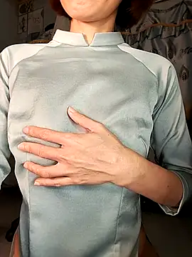 Lucy limon online show from 11/02/25, 06:21