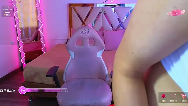 Snapshot of Emilly_tay chatting on 01/19/25, 02:59 Emilly tay online show from 01/19/25, 02:59