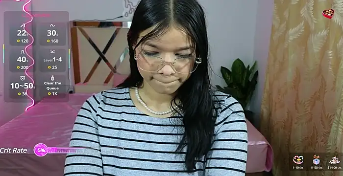 Snapshot of Emilly_tay chatting on 02/20/25, 11:20 Emilly tay online show from 02/20/25, 11:20