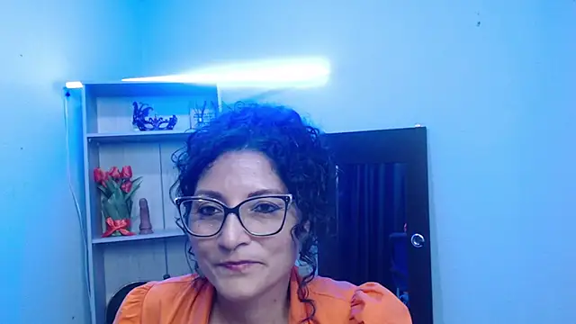 arianna ros3 online show from 02/03/25, 07:10