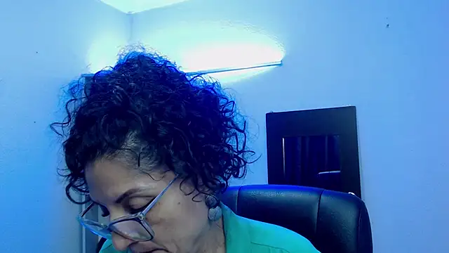 arianna ros3 online show from 02/10/25, 06:13