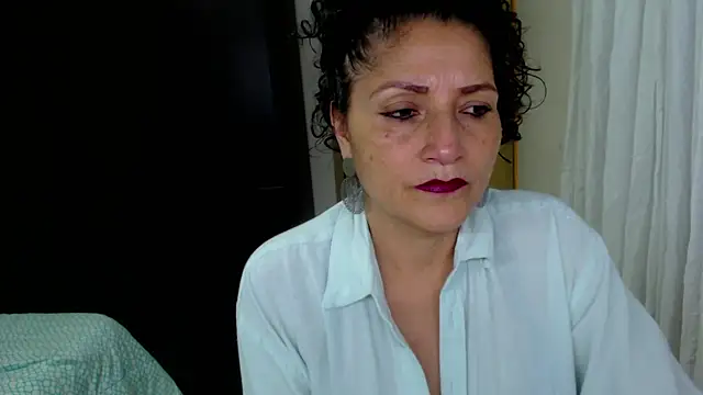 arianna ros3 online show from 06/07/26, 01:21