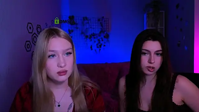 playful sophie online show from 04/17/26, 08:01