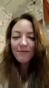 Snapshot of KattyLuuu chatting on 12/28/24, 02:11 KattyLuuu online show from 12/28/24, 02:11