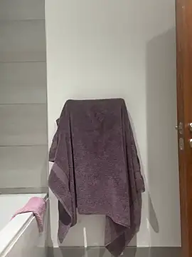 LavenderBuxton online show from 03/21/26, 12:26