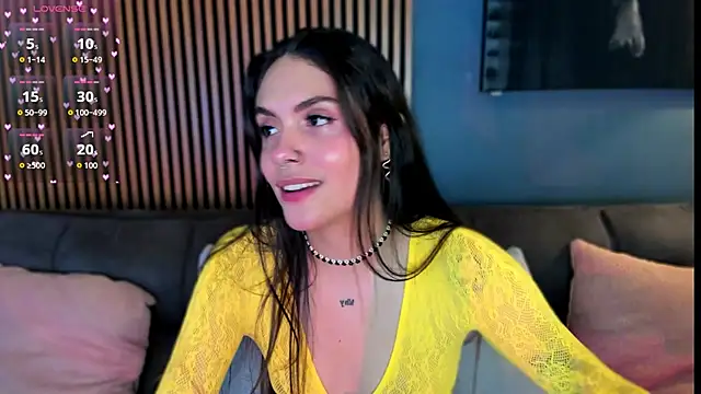 Gaby Ferrer online show from 10/08/25, 02:14