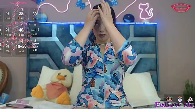 Roxan Fox- online show from 12/16/25, 02:05