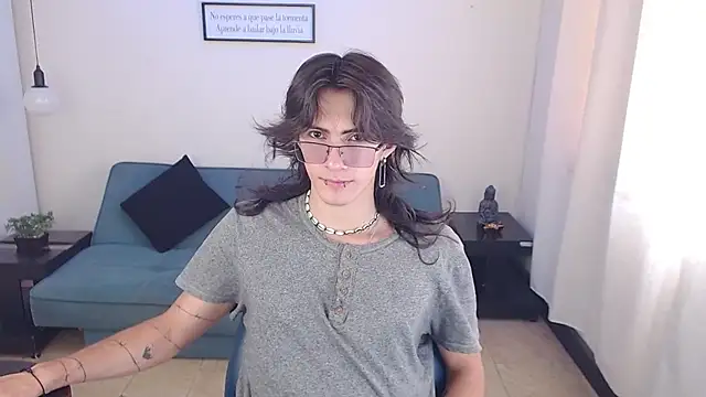 Snapshot of andreey50 chatting on 01/16/25, 08:03 andreey50 online show from 01/16/25, 08:03