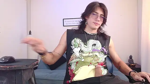 Snapshot of andreey50 chatting on 01/17/25, 08:22 andreey50 online show from 01/17/25, 08:22