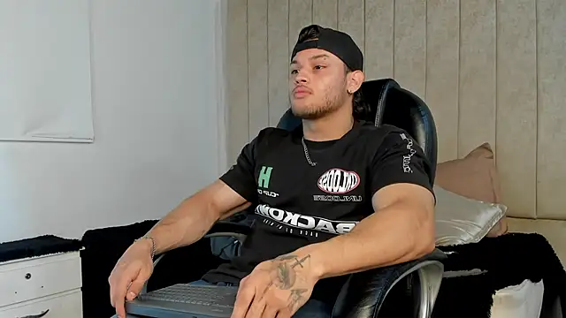 jeicob gagnon online show from 10/13/25, 10:15