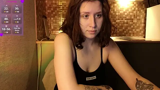 Snapshot of whatamarrie chatting on 01/23/25, 10:33 whatamarrie online show from 01/23/25, 10:33