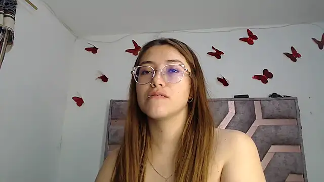 Snapshot of Anny_Fox- chatting on 10/04/25, 03:15 Anny Fox- online show from 10/04/25, 03:15