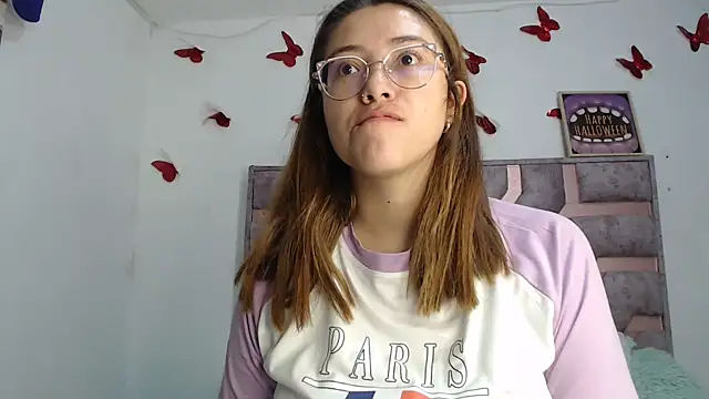 Anny Fox- online show from 10/25/25, 03:47