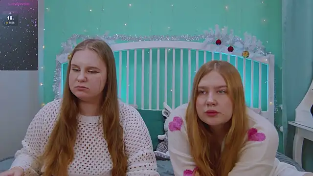 Snapshot of Ellie_Wellie chatting on 01/14/25, 12:03 Ellie Wellie online show from 01/14/25, 12:03