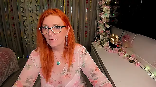 Fire-Fox-One online show from 03/22/25, 01:11