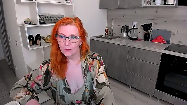 Snapshot of Fire-Fox-One chatting on 05/09/26, 08:36 Fire-Fox-One online show from 05/09/26, 08:36