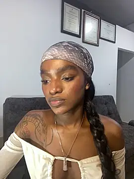 Zizi-campbel online show from 03/07/25, 12:34