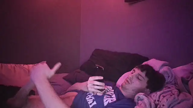 Snapshot of cw1ss chatting on 03/17/26, 02:38 cw1ss online show from 03/17/26, 02:38