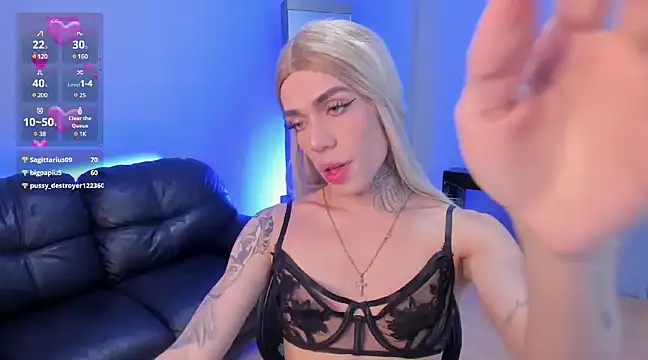 Snapshot of Camillesanto chatting on 12/28/24, 11:48 Camillesanto online show from 12/28/24, 11:48