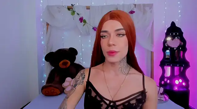 Snapshot of Camillesanto chatting on 01/15/25, 09:20 Camillesanto online show from 01/15/25, 09:20