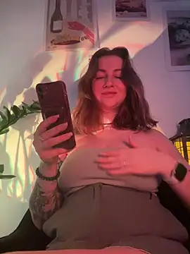 MayaMystic online show from 02/11/26, 01:05