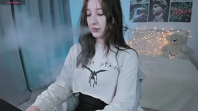 Lissa Meow  online show from 09/18/25, 04:36