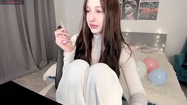Snapshot of Lissa_Meow_ chatting on 04/30/26, 02:07 Lissa Meow online show from 04/30/26, 02:07