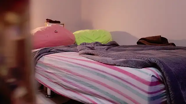 Night Scoop Cam online show from 12/23/24, 04:39