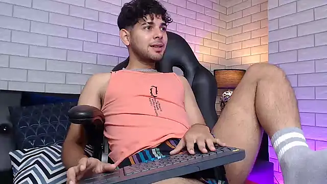 Samir bear online show from 03/08/25, 12:30