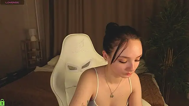 Cheryl  Brown online show from 02/21/26, 01:28