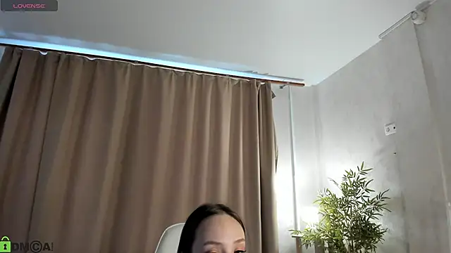 Snapshot of Cheryl__Brown chatting on 05/13/26, 01:03 Cheryl Brown online show from 05/13/26, 01:03