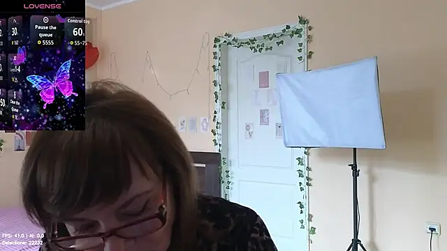 Miss Moren online show from 07/01/26, 04:03