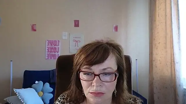 Miss Moren online show from 08/08/26, 05:20