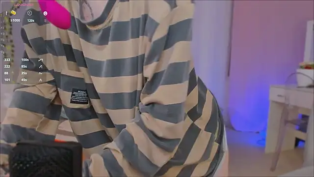 lilithlunna online show from 03/15/25, 08:15