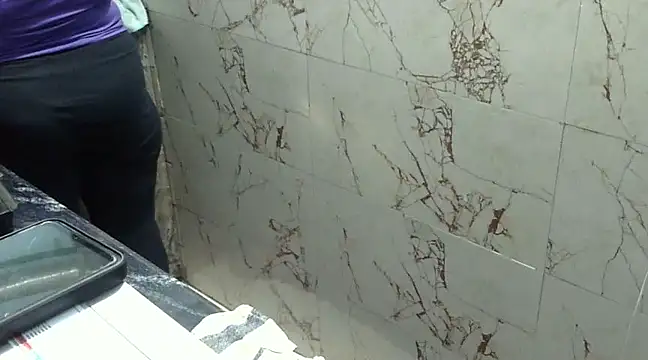 Snapshot of Housewife12 chatting on 03/14/25, 04:19 Housewife12 online show from 03/14/25, 04:19