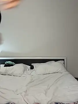 Nikki Hoee online show from 11/14/25, 02:38