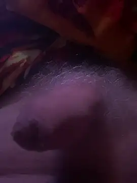 Snapshot of makedaddyhappy6 chatting on 01/06/25, 01:31 makedaddyhappy6 online show from 01/06/25, 01:31