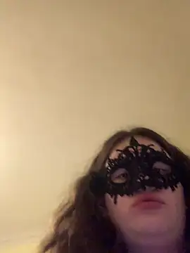 Snapshot of boobsiekattie chatting on 12/21/24, 02:58 boobsiekattie online show from 12/21/24, 02:58