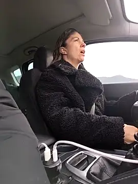 sansan2411 online show from 02/15/26, 09:52