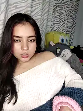 Snapshot of Ema_kraus chatting on 02/07/25, 09:37 Ema kraus online show from 02/07/25, 09:37