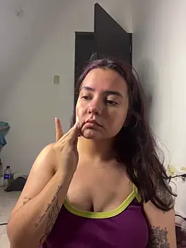 Snapshot of Ema_kraus chatting on 02/19/26, 01:01 Ema kraus online show from 02/19/26, 01:01