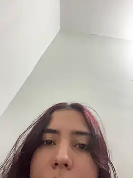 Snapshot of Ema_kraus chatting on 02/24/26, 01:03 Ema kraus online show from 02/24/26, 01:03