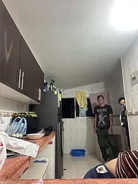 Snapshot of Ema_kraus chatting on 03/04/26, 12:16 Ema kraus online show from 03/04/26, 12:16