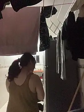 Ema kraus online show from 03/17/26, 02:16