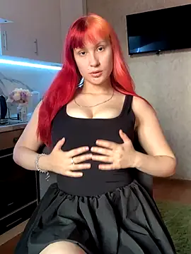 Snapshot of Sweet_white_chocolate chatting on 10/08/25, 07:17 Sweet white chocolate online show from 10/08/25, 07:17