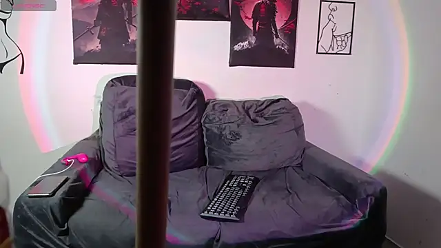 Ambar and daimon  online show from 09/11/25, 10:04