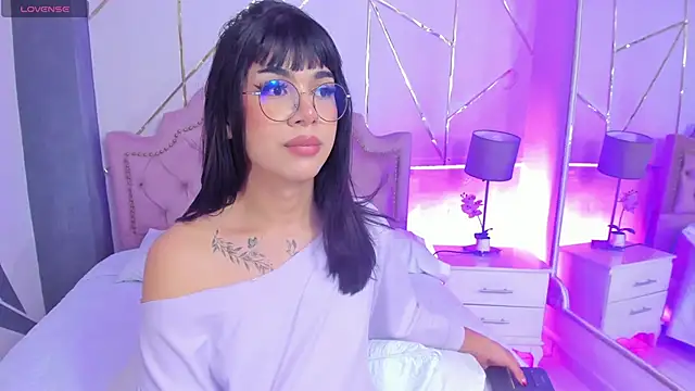 RoseCassie online show from 01/30/25, 07:15