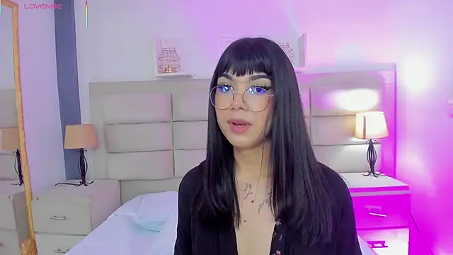 RoseCassie online show from 02/24/25, 07:09